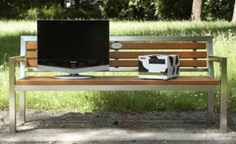 Bild: Hedron Multimedia Cow und MultiRoom-Lösung jetzt mit intelligentem Backup-System