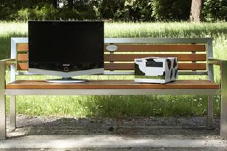 Hedron Multimedia Cow und MultiRoom-Lösung jetzt mit intelligentem Backup-System Bild: Hedron Multimedia Cow und MultiRoom-Lösung jetzt mit intelligentem Backup-System