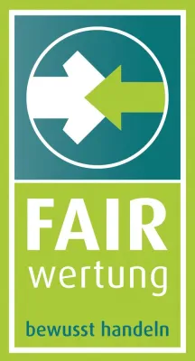 Bild: FairWertung - 15 Jahre faire und transparente Kleidersammlungen