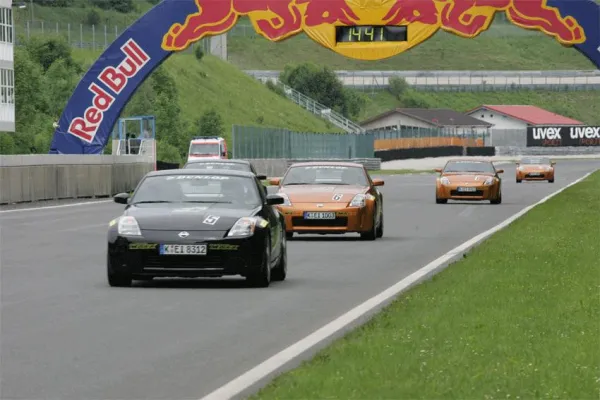 Bild: Mekom hat Plätze frei beim Sportfahrertraining am Salzburgring