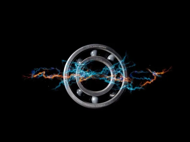 Bild: LUTZ ROGALLA GmbH und CeramicSpeed Bearings A/S besiegeln Zusammenarbeit
