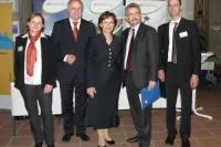 Bild: Staatsministerin Emilia Müller eröffnete Hochschulmesse an der Universität Regensburg