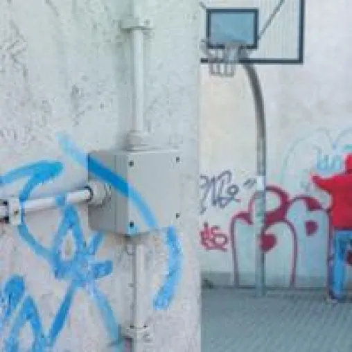 Spelsberg präsentiert hoch robuste, vandalismussichere S-Box - Die S-Klasse unter den Verbindungsdosen Bild: Spelsberg präsentiert hoch robuste, vandalismussichere S-Box - Die S-Klasse unter den Verbindungsdosen