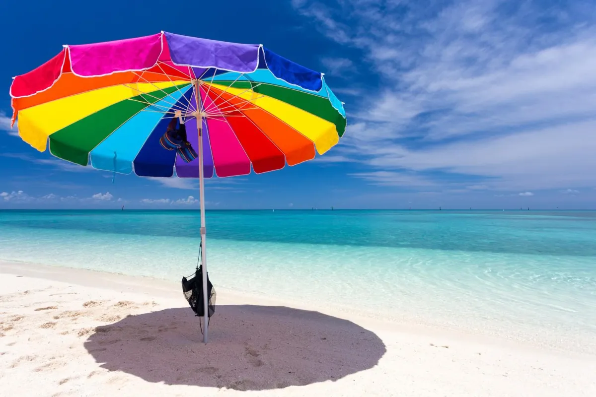 Fort Jefferson Beach (c) Laurence Norah Florida Keys News Bureau