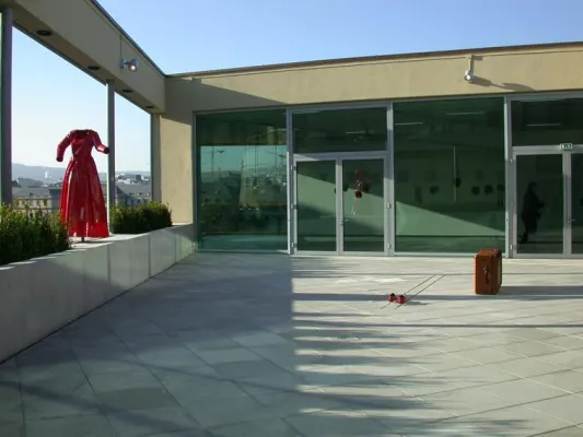 Anja Luithle, "Domestic Affairs", Eröffnung 03.12.2008, Galerie der Stadt Wendlingen Bild: Anja Luithle, "Domestic Affairs", Eröffnung 03.12.2008, Galerie der Stadt Wendlingen