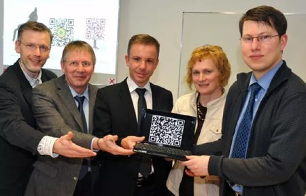 Bild: FH Schmalkalden stattet Thüringer Nationale Naturlandschaften und Stadt Gotha mit QR-Codes aus