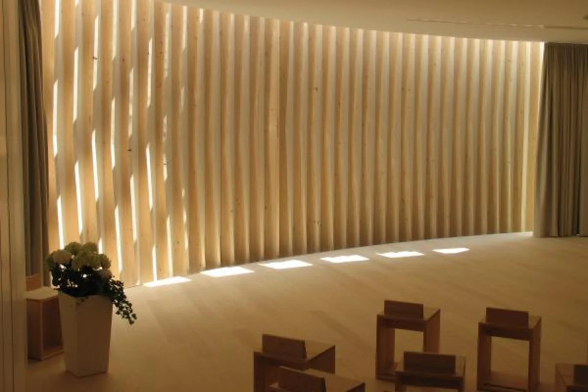 Ein Ort mit besonderer Atmosphäre und kreativer Architektur: der neue Raum der Stille