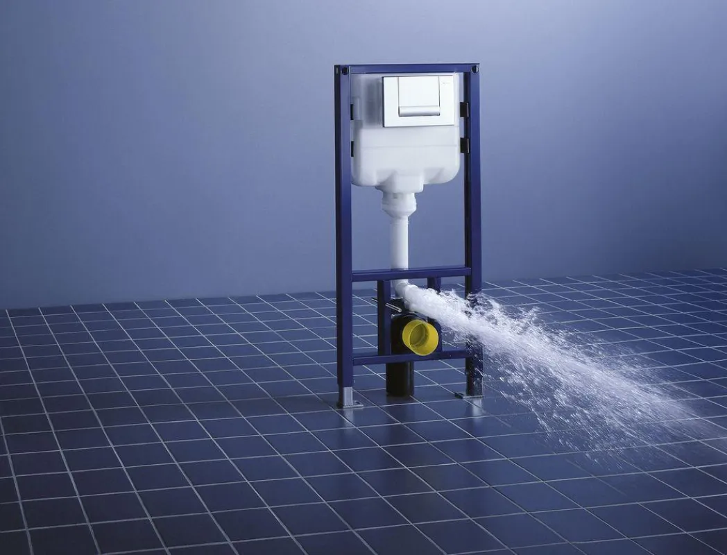 Durch das kraftvolle Ausspülen des Beckeninhaltes der WC-Keramik kann der Betreiber Wasser und Geld einsparen.
