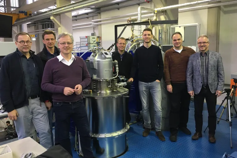 Bild: Neues Zerstäubungsverfahren ermöglicht hochqualitatives Metallpulver für die additive Fertigung