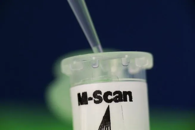 Bild: Proteinanalyse Service unter GLP / GMP - M-Scan GmbH Labor komplettiert Akkreditierungen