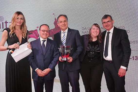 Bild: Grand Vinitaly Special Award 2016 für Weingut Werner Anselmann