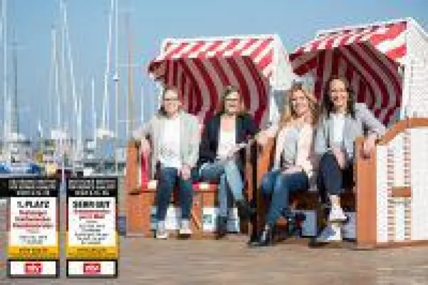 Bild: Testsieger "Bester Service per Telefon" - 1. Platz für oceando.de in der Jahresanalyse 2019