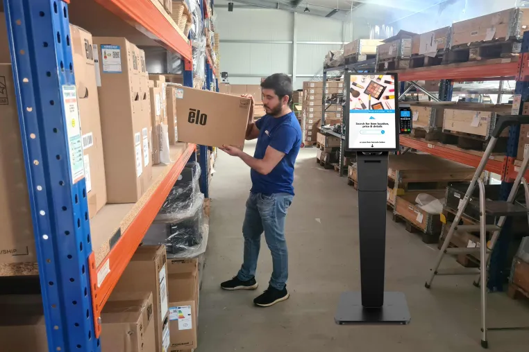 Neuzugang bei WES Electronic: Mansur Haidary stärkt das Team in der Fertigung Bild: Neuzugang bei WES Electronic: Mansur Haidary stärkt das Team in der Fertigung