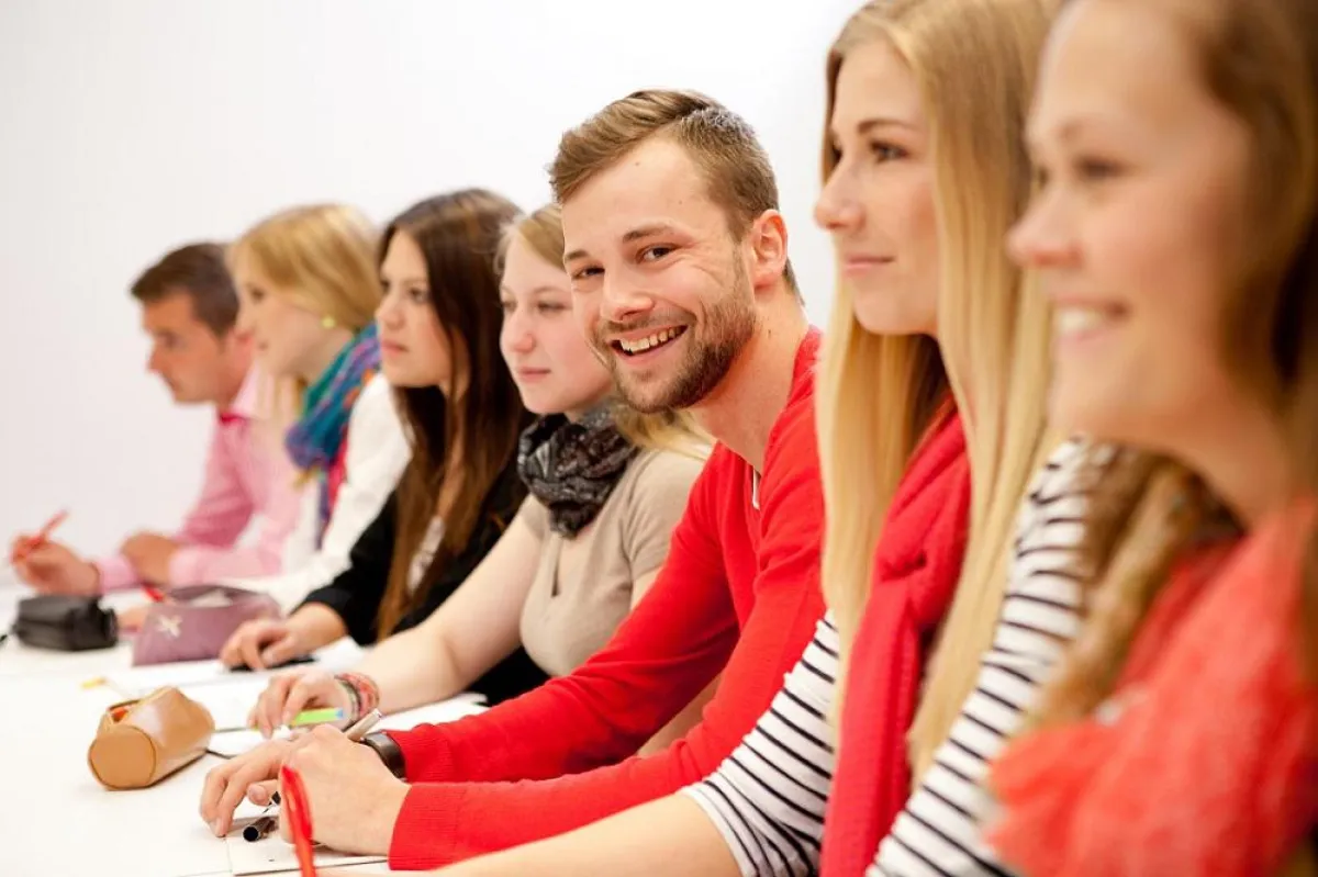 Das Studium an der EBC Hochschule findet in Gruppen von maximal 30 Studierenden statt.(Foto: EBC).