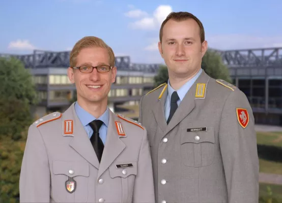 Bild: Wachwechsel an der Helmut-Schmidt-Universität der Bundeswehr in Hamburg