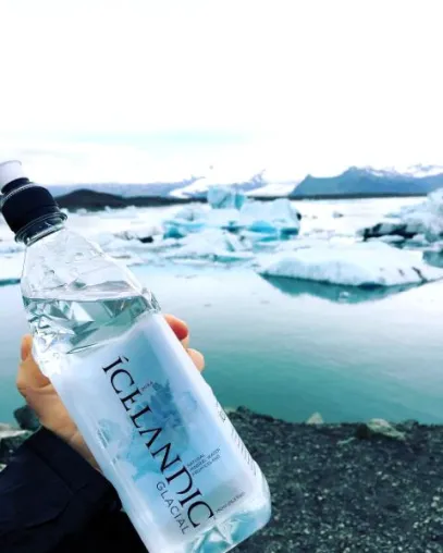 Bild: Vom Gletscher direkt in die Flasche: Icelandic Glacial Water - exklusiv erhältlich bei Lifestyle