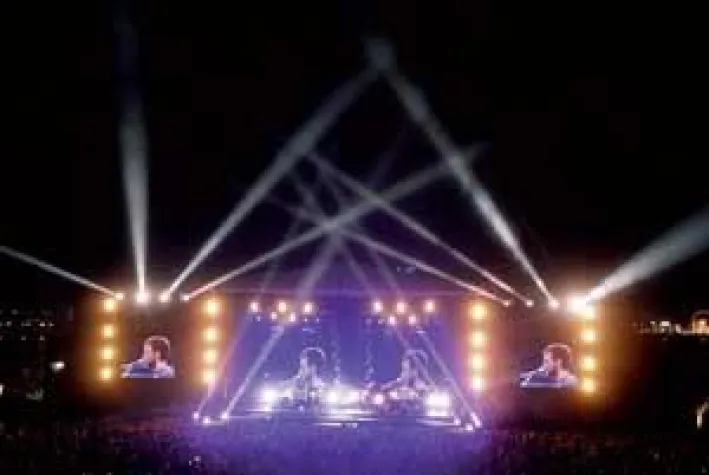 Bild: Konzert der Superlative in Abu Dhabi