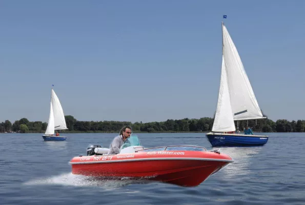 Bild: Ab aufs Wasser