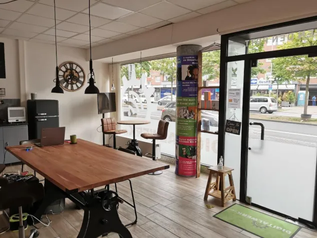 Bild: Vom Büro zum eigenen Coworkingspace