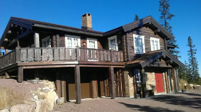 Bild: Norwegen-Reise gratis – Besichtigung von norwegischen Blockhäusern und der Lafting-Technik