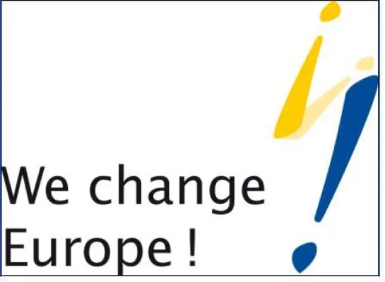 Bild: Pro-Europäische Initiative sammelt Stimmen für das erste EU-weite Volksbegehren zur Erweiterungsfrage