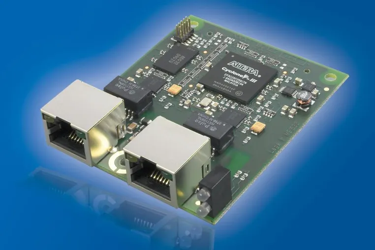Bild: Neues Industrial Ethernet Modul von IXXAT
