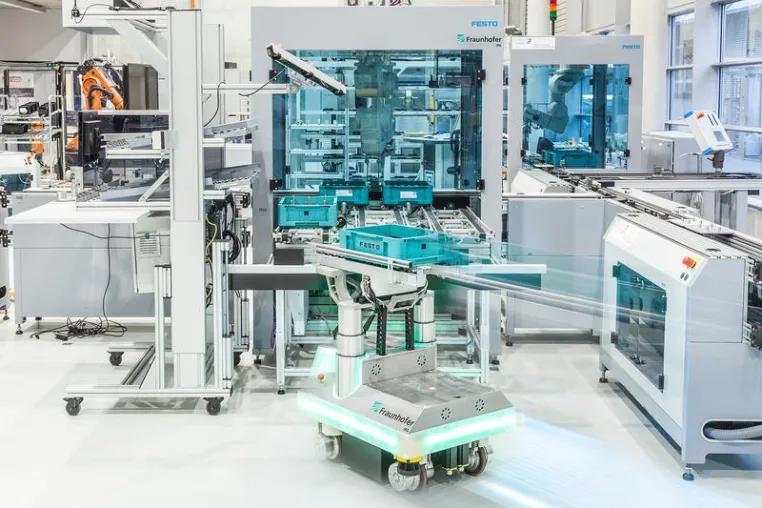 Bild: Roboter-Navigation über die Cloud