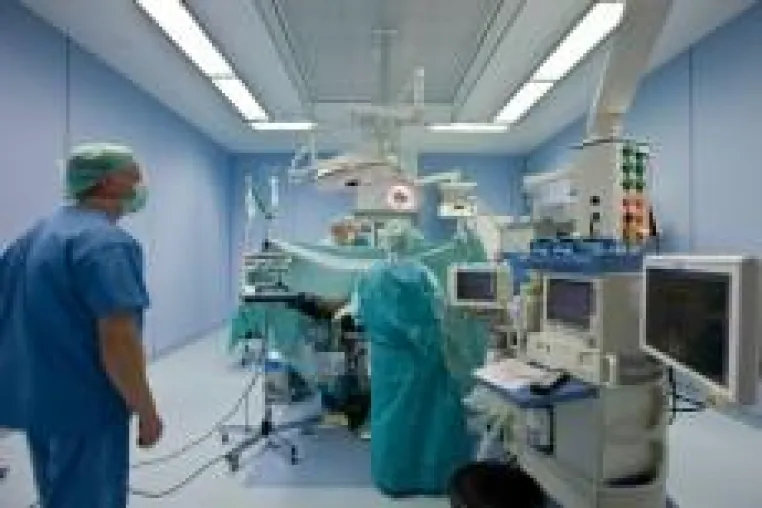 Bild: Sana Klinikum Hameln-Pyrmont führt klinikweit Patientenarmbänder ein