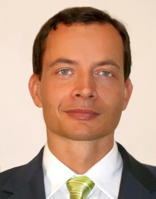 Bild: Oliver Köchy neuer Assistent der Geschäftsführung bei ElitePartner.de