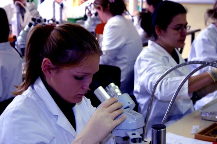 Bild: Last-Minute Bewerbung für einen MTA-Ausbildungsplatz am Rheinischen Bildungszentrum Köln - Infoveranstaltung