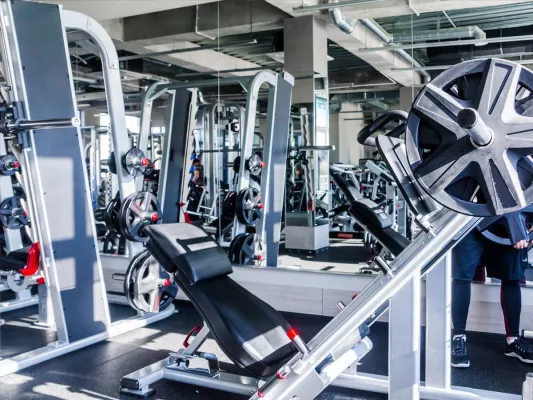 Bild: Wartungstermine der Sportgeräte im Fitnessstudio im Auge behalten