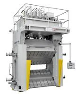 Bild: BBG-Gruppe: Neue Composite-Presse für chinesischen Eisenbahnzulieferer