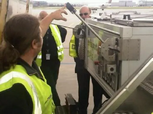 Bild: Risikomanagement-Workshop für die Luftfahrtbranche: Technische Lösungen senken Risiken