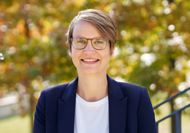 Fernstudium im Fokus: Neuer Sammelband beleuchtet Lebenswelten Studierender Bild: Fernstudium im Fokus: Neuer Sammelband beleuchtet Lebenswelten Studierender