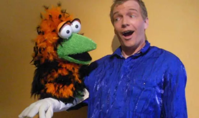 Bauchredner gegen sexuelle Gewalt Bild: Bauchredner gegen sexuelle Gewalt