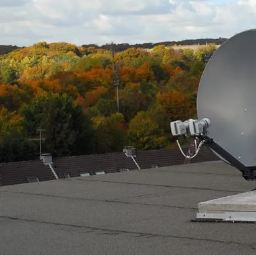 Bild: Denkmalschutz und Umrüstung auf Satellit? Einfacher als gedacht…