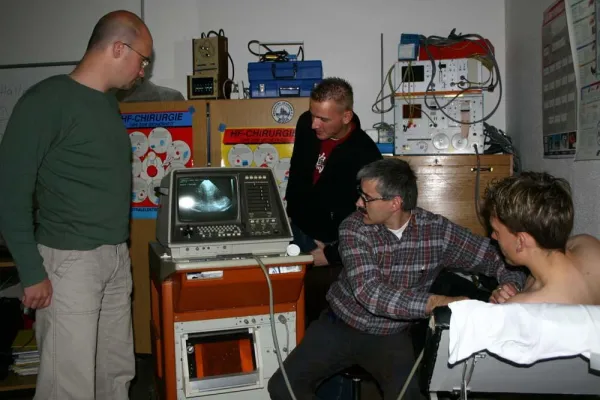 Rheinische Akademie stellt schulische Berufsausbildungen in Naturwissenschaft und Technik vor Bild: Rheinische Akademie stellt schulische Berufsausbildungen in Naturwissenschaft und Technik vor