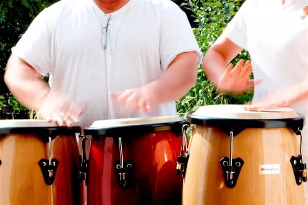 Bild: Trommeln tut der Seele gut: Die Trommel-Therapie erobert Südtirol