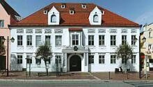 Bild: Studienplatzgarantitudienplatzgarantie in Wirtschaftsrecht (LL.B./LL.M.)