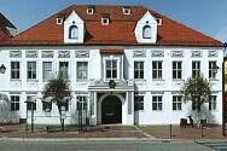 Studienplatzgarantitudienplatzgarantie in Wirtschaftsrecht (LL.B./LL.M.) Bild: Studienplatzgarantitudienplatzgarantie in Wirtschaftsrecht (LL.B./LL.M.)