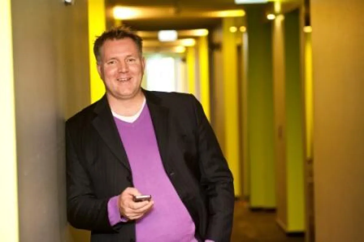 prizeotel-CEO Marco Nussbaum schult sein Personal mit den Potentialentwicklern von Quest-Team