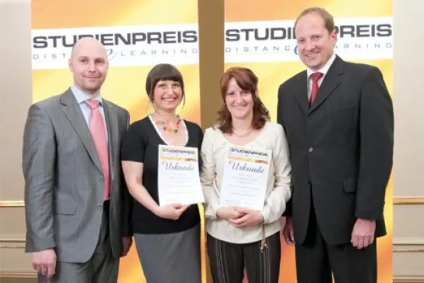 Karriereplanung nach Maß: Erfolgreiche Powerfrauen mit Familie erhalten Studienpreis Bild: Karriereplanung nach Maß: Erfolgreiche Powerfrauen mit Familie erhalten Studienpreis