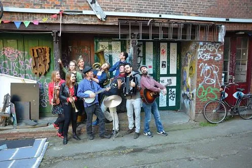 Bild: Das Netzwerk Musik von den Elbinseln präsentiert: Komm raus, mach mit! Inselparkkonzerte 2017