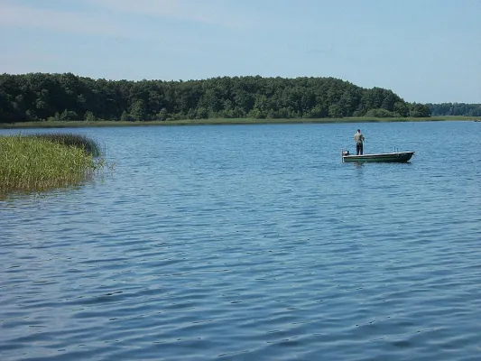 Sommerferien an der Mecklenburgischen Seenplatte Bild: Sommerferien an der Mecklenburgischen Seenplatte