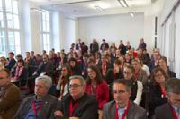 Sechster KulturInvest-Kongress am 30. und 31. Oktober 2014 in Berlin Bild: Sechster KulturInvest-Kongress am 30. und 31. Oktober 2014 in Berlin