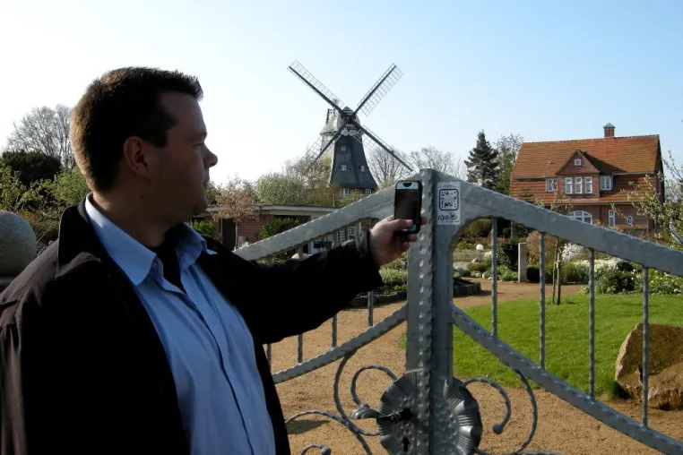 Premiere im Norden - Föhr startet Handy-Reiseführer Bild: Premiere im Norden - Föhr startet Handy-Reiseführer