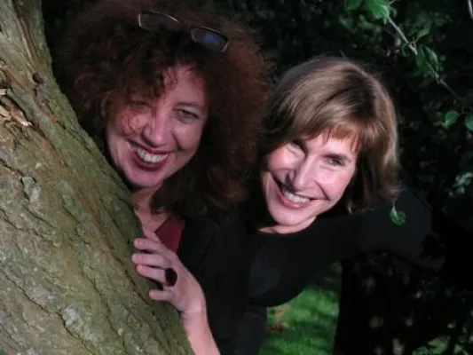 Bild: Geschenke-Tipp für Niederrheiner: Das brandneue Album "Dennoch Liebe!" des Duo EigenARTs