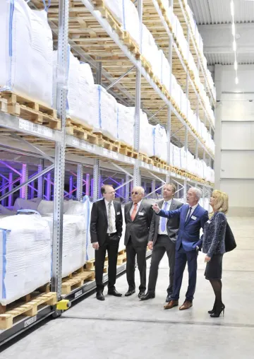 GREIWING eröffnet zwei neue Silier- und Lagerhallen am Standort Worms Bild: GREIWING eröffnet zwei neue Silier- und Lagerhallen am Standort Worms