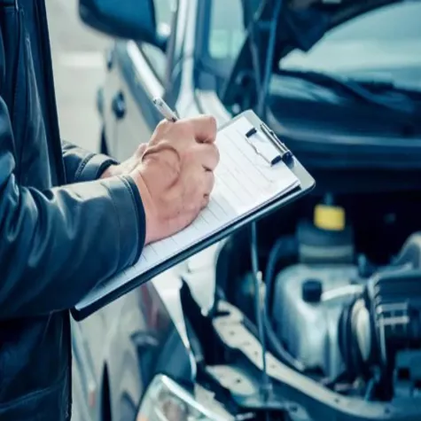 Bild: Kfz Gutachter Berlin – wenn es plötzlich kracht