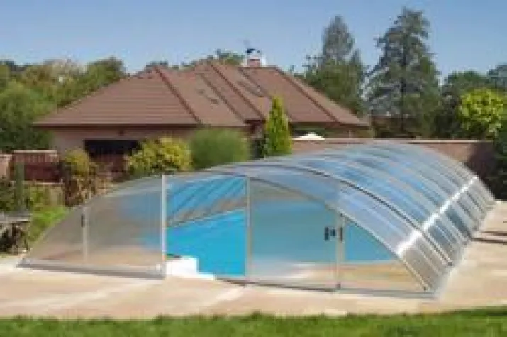 Bild: Schwimmbadüberdachungen vom Poolexperten